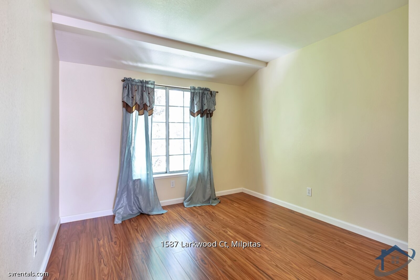 Building Photo - 1587 Larkwood Ct
