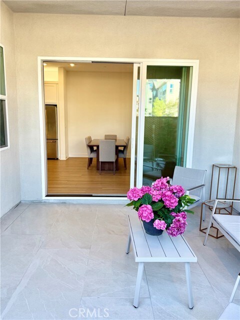 Building Photo - 620 Grizzly