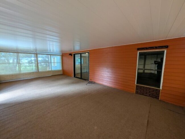 Building Photo - 17732 SE 86th St