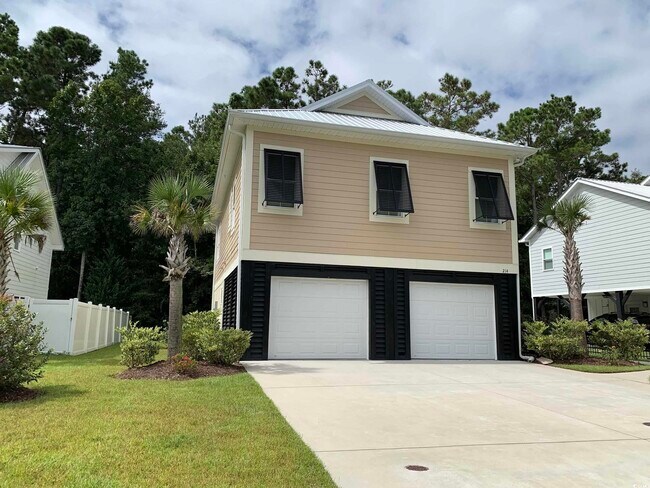 Building Photo - 214 Crane Dr