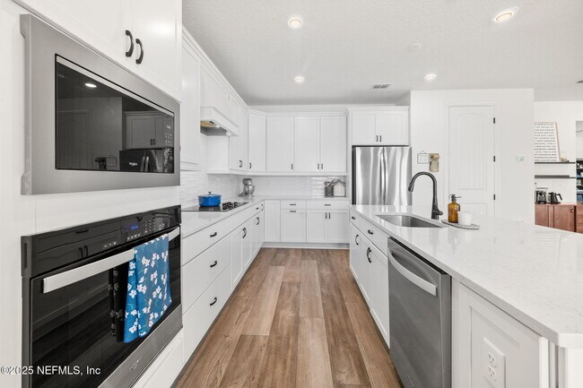 Building Photo - 50 Sandy Palm Trl