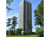 Building Photo - The Parklane