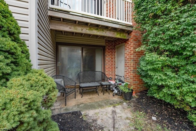 Building Photo - 254 Vail Ct