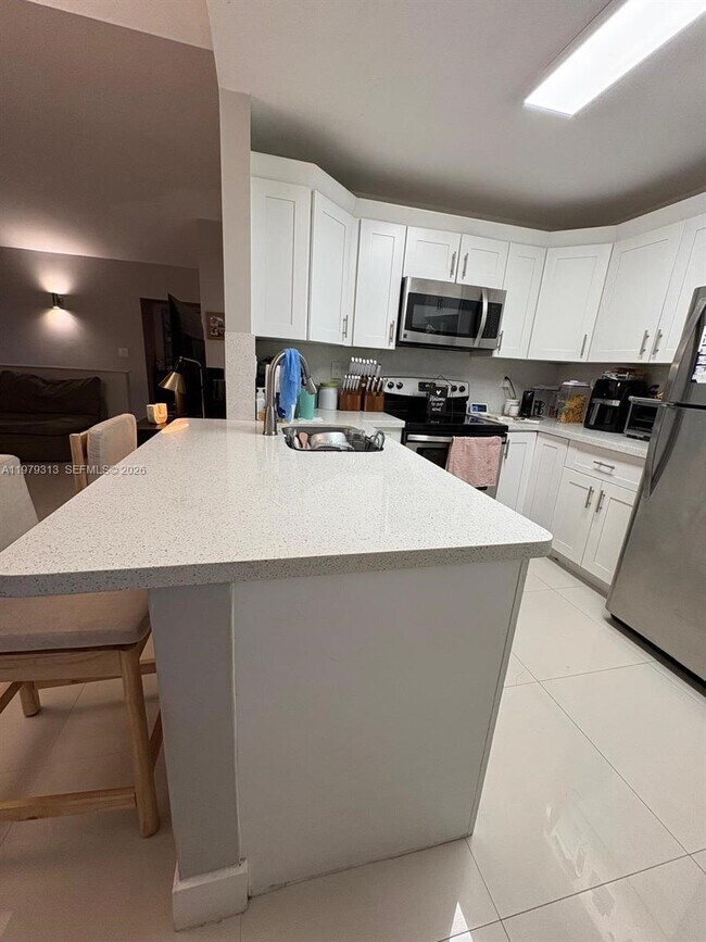 Building Photo - 10280 NW 9th St Cir