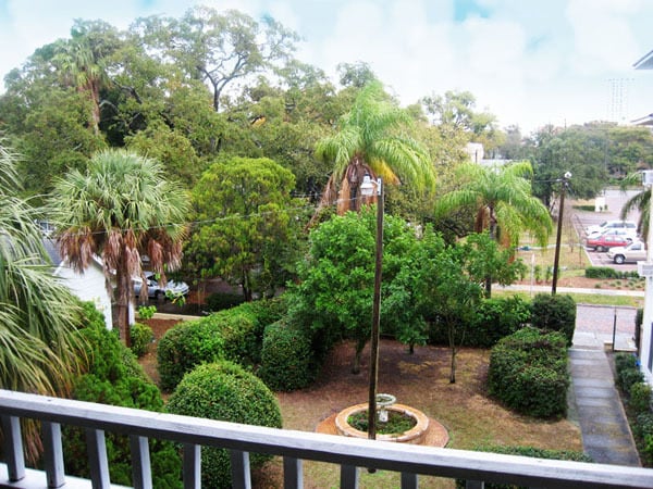 Building Photo - Sans Souci Apartments