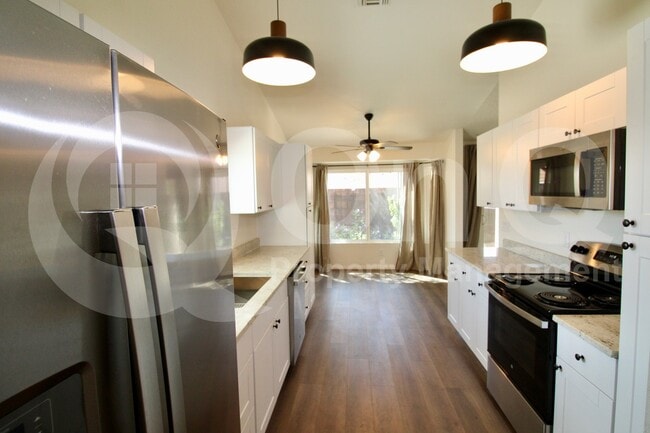 Building Photo - 4311 W Sungate Pl