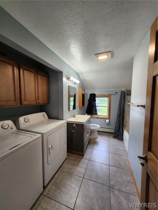 Building Photo - 5834 S Transit Rd