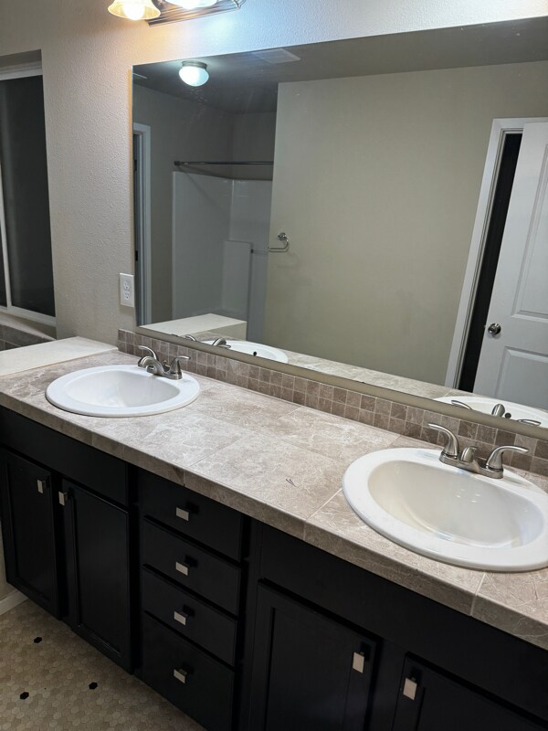 Building Photo - 16522 45th Ave E