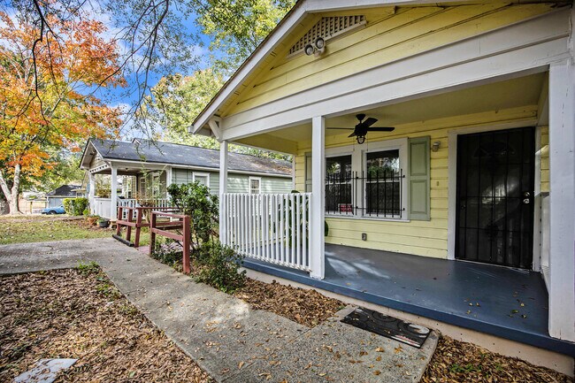 Building Photo - 1162 Sims St SW