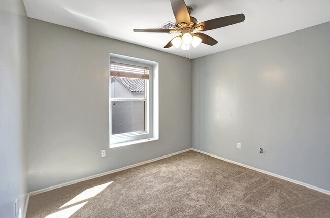 Building Photo - 7630 E Ocotillo Overlook Dr