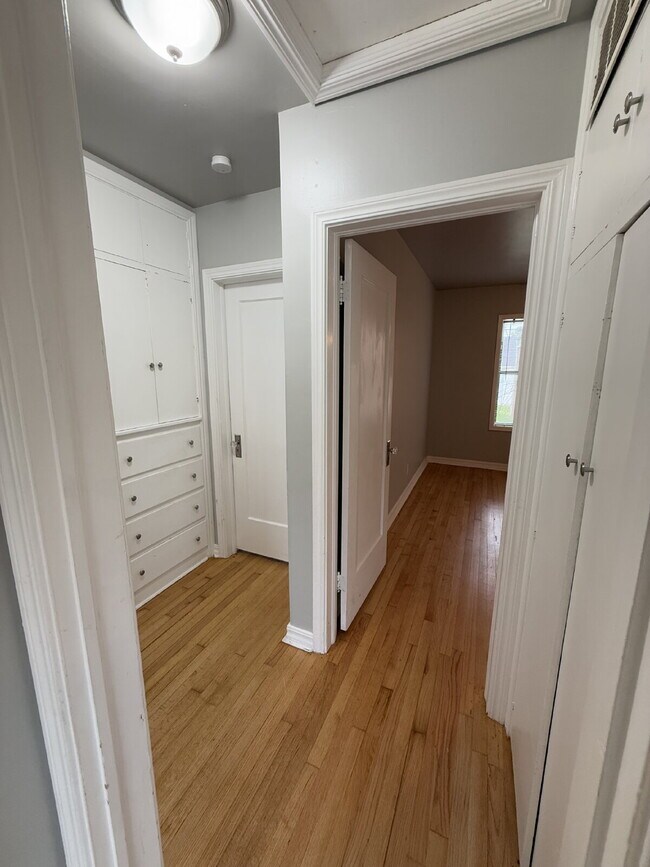Building Photo - 3 Bed, 3 bath Home in Cashion Place
