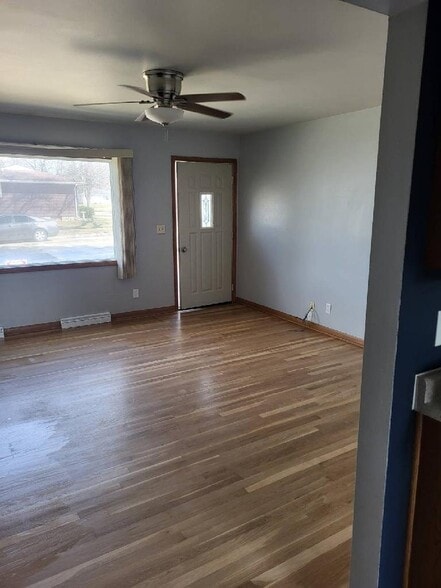 Building Photo - 1306 N 28th St