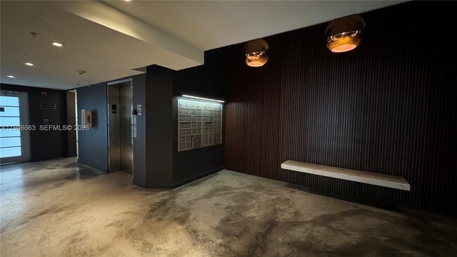 Building Photo - 1700 Meridian Ave