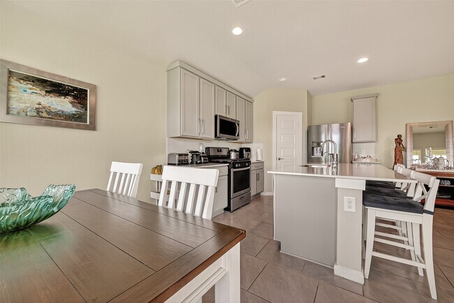 Building Photo - 3822 Sparkman Ln