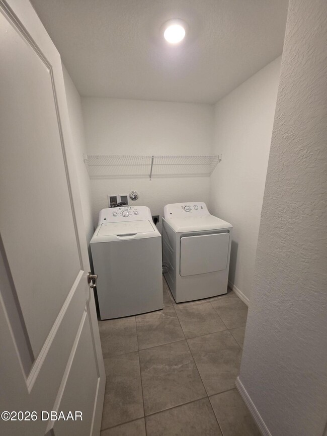 Building Photo - 5149 Armina Pl