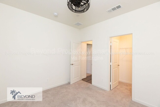 Building Photo - 13410 Pasture Ct