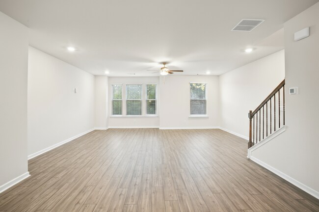 Building Photo - Luxury 3-Story Townhome for Lease