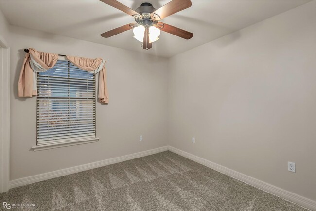 Building Photo - LEGACY BEAUTY.. Close to Barksdale Air Force Base..