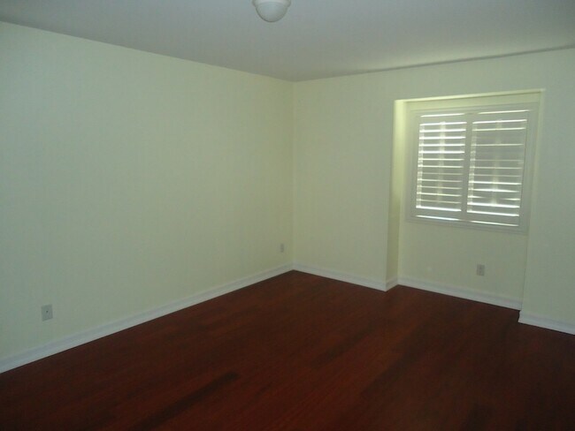 Building Photo - Huge 4 bedroom Masterpiece in the Terra Vista Community For Rent