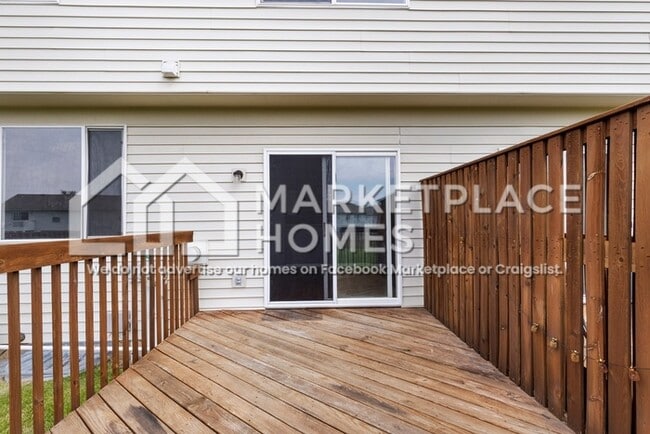 Building Photo - 7273 Mabels Way