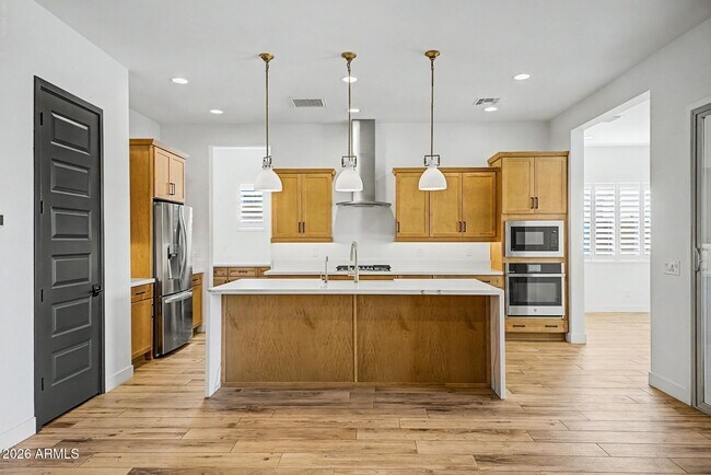Building Photo - 17864 W Amberwood Dr