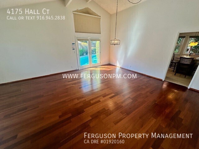 Building Photo - 4175 Hall Ct