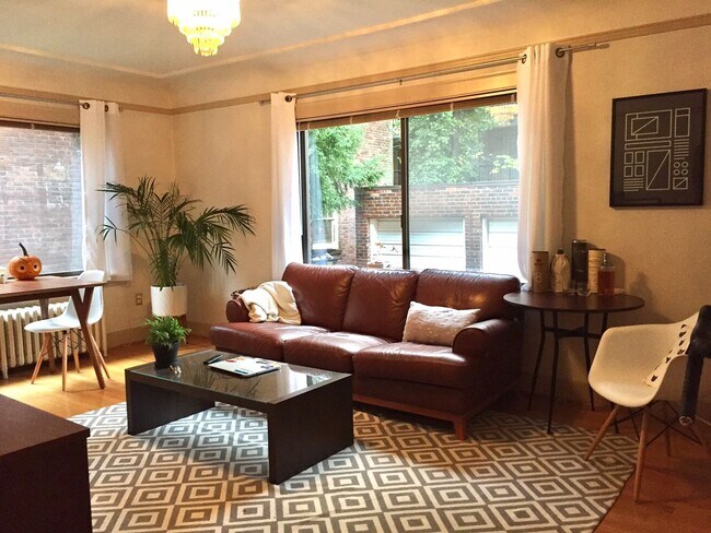 Interior Photo - Gresham Apartments