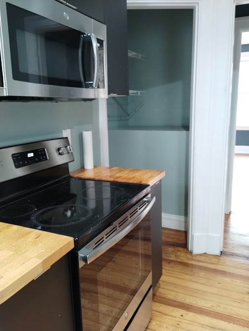 Building Photo - 503 Wallace Ave