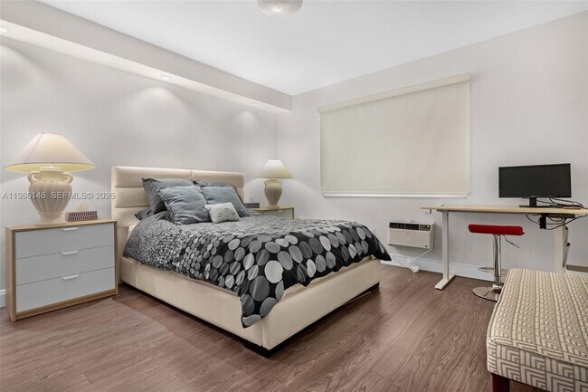 Building Photo - 1117 Meridian Ave