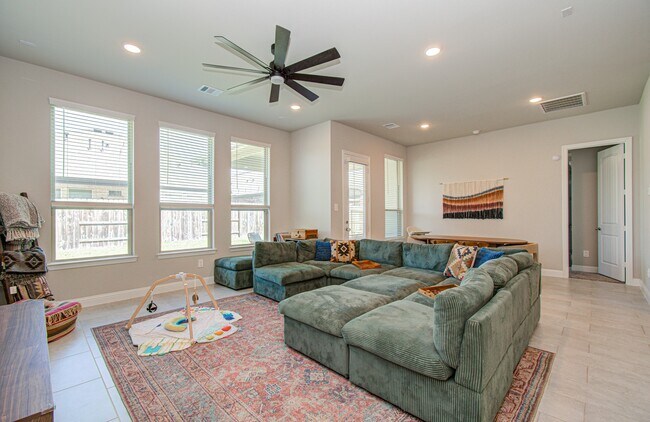 Building Photo - 10442 Eastern Bluestar Dr