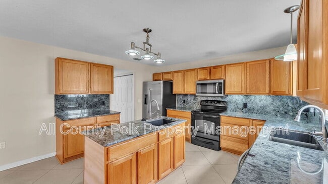 Building Photo - 5060 Spanish Oaks Blvd
