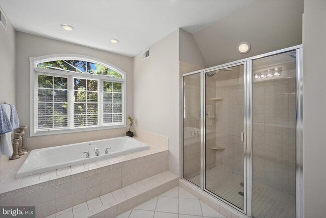 Building Photo - 4210 Greenspire Ln