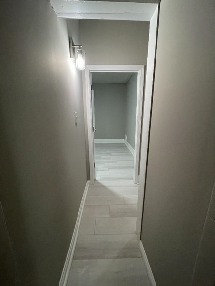 Building Photo - 170 Woolper Ave