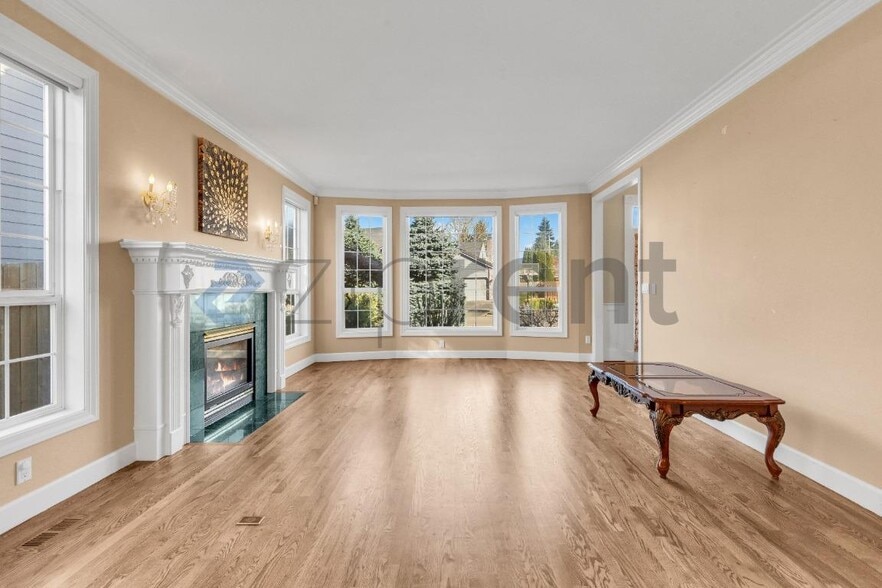 Building Photo - 17615 SE 35th St