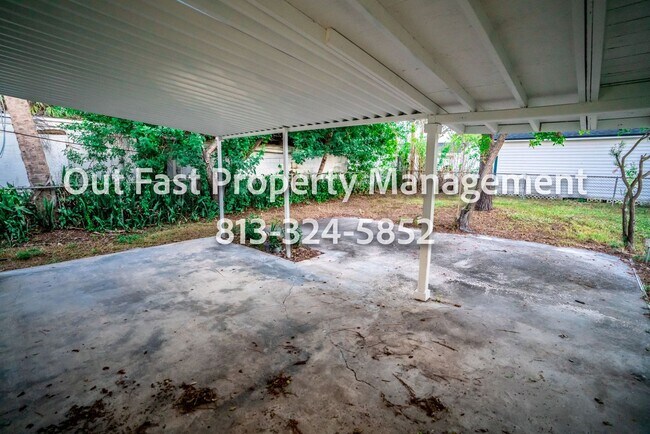 Building Photo - Bright Corner-Lot Home Near Bayshore and City Conveniences