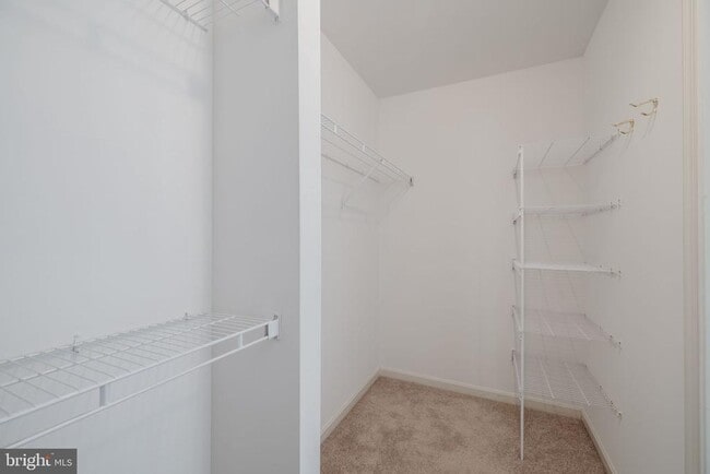 Building Photo - 5319 Waldo Dr