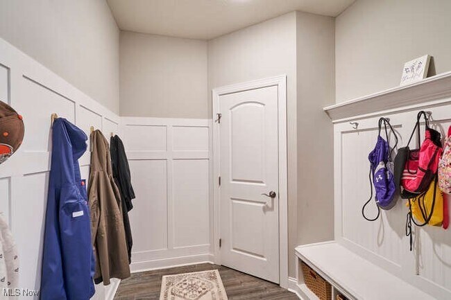 Building Photo - 538 High Point Dr