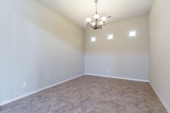 Building Photo - Beautiful Palm Valley Golf Course Home with Casita