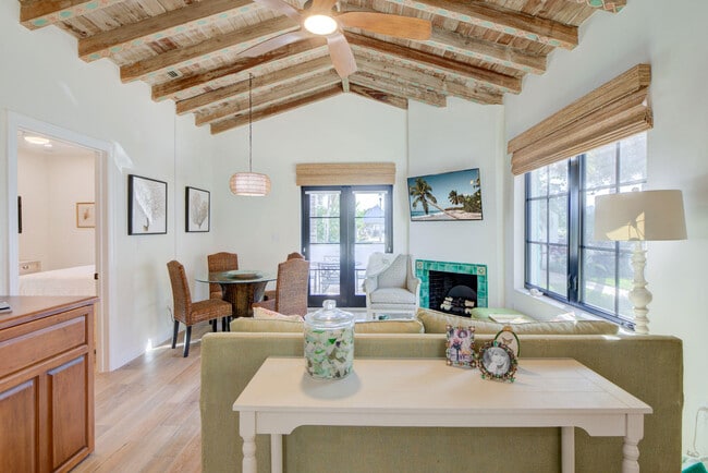 Building Photo - 110 Marine Way