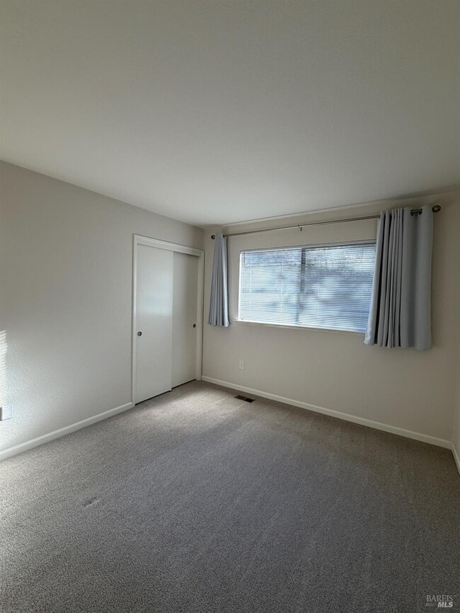 Building Photo - 378 Brey Rd