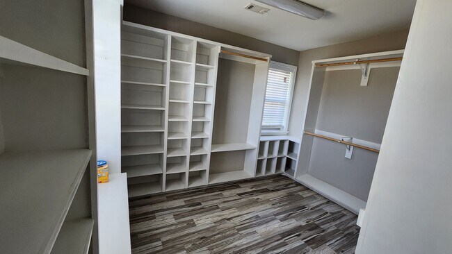 Building Photo - 8064 US-82