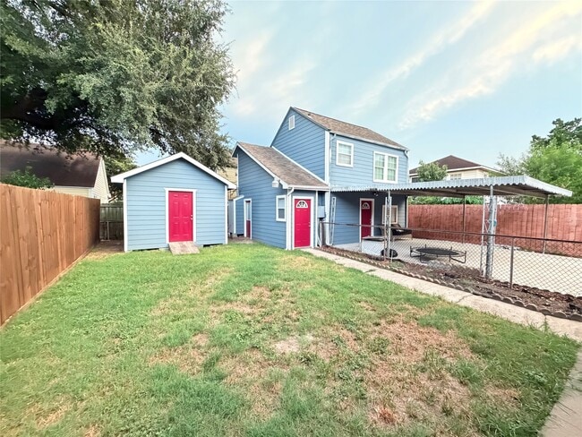 Building Photo - 5231 Leeland St
