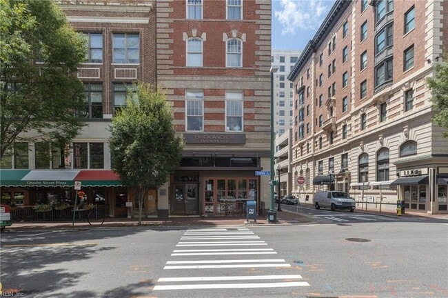 Building Photo - 241 Granby St