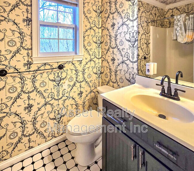 Building Photo - 12469 Daisywood Dr