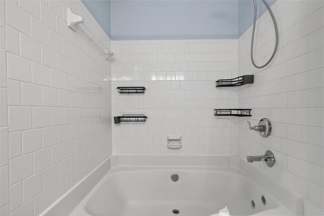 Building Photo - 5205 Maltdie Ct NE