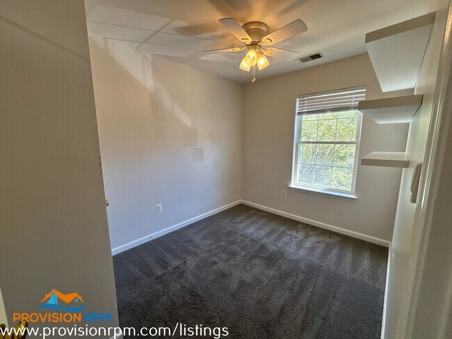 Building Photo - 7929 Canter Ct