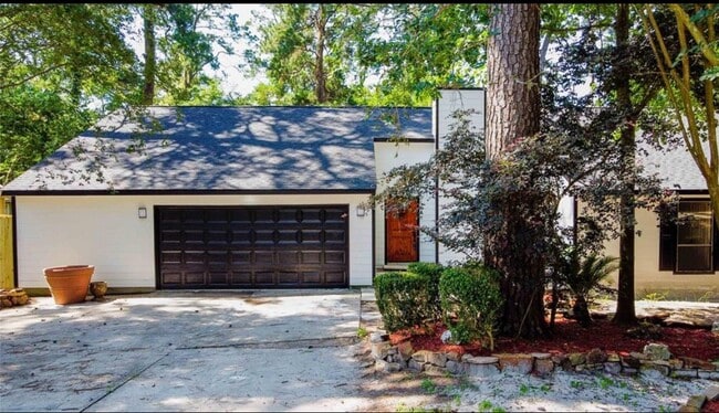 Building Photo - 1710 Hill Top Ln