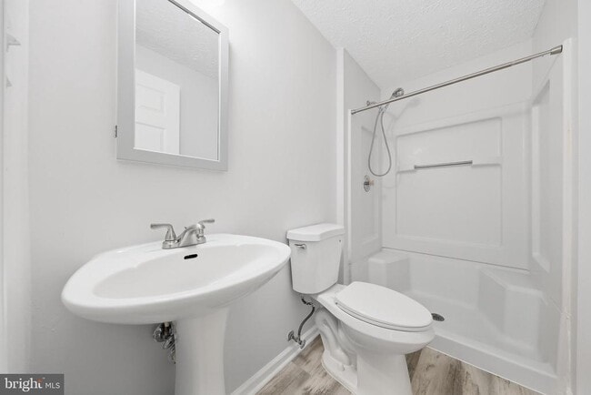 Building Photo - 6711 Kernel Ct