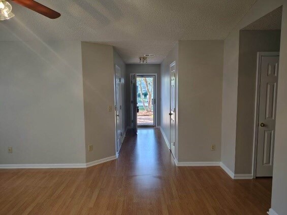 Building Photo - 642 Aspen St