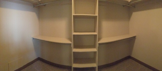 Building Photo - 74 W 100 S